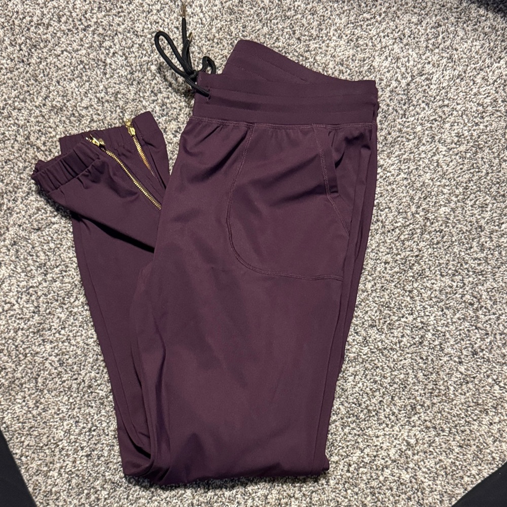 ZYIA Women’s Purple Jogger Pants